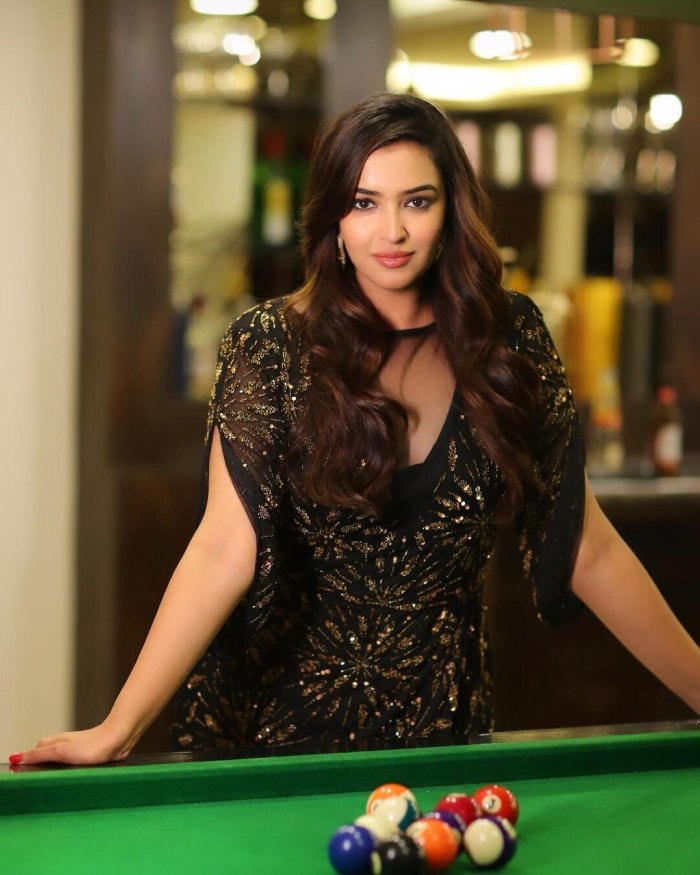 pujita ponnada 1